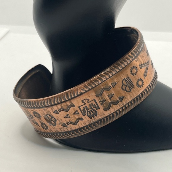 Vintage Navajo Bell Trading Post Thunderbird Copper Cuff Bracelet Southwestern